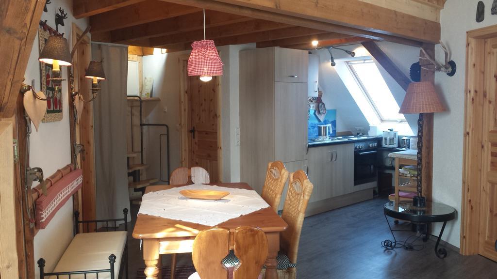 Ferienwohnung Im Kleinen Landhaus 维林根 外观 照片